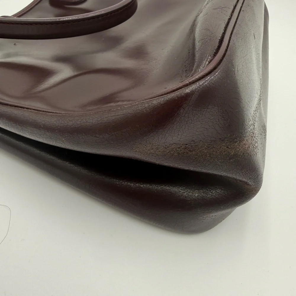 Elegant Longchamp burgundy Leather Handbag